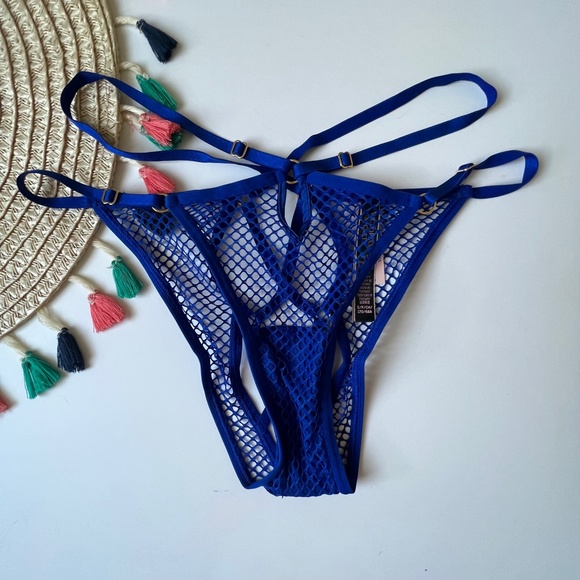 Victoria's Secret Very Back Fishnet String Cheeky Panty Royal Blue Medium NEW - Picture 2 of 4